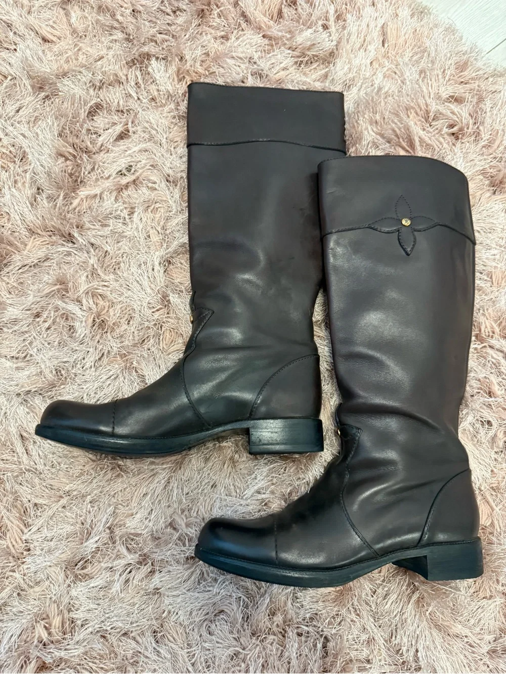 Louis Vuitton Classic Tall Brown calf Leather Boots 40